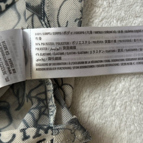 Mesh top Dixie and Charli D'Amelio Social Tourist Holiday Collection - Picture 5 of 7